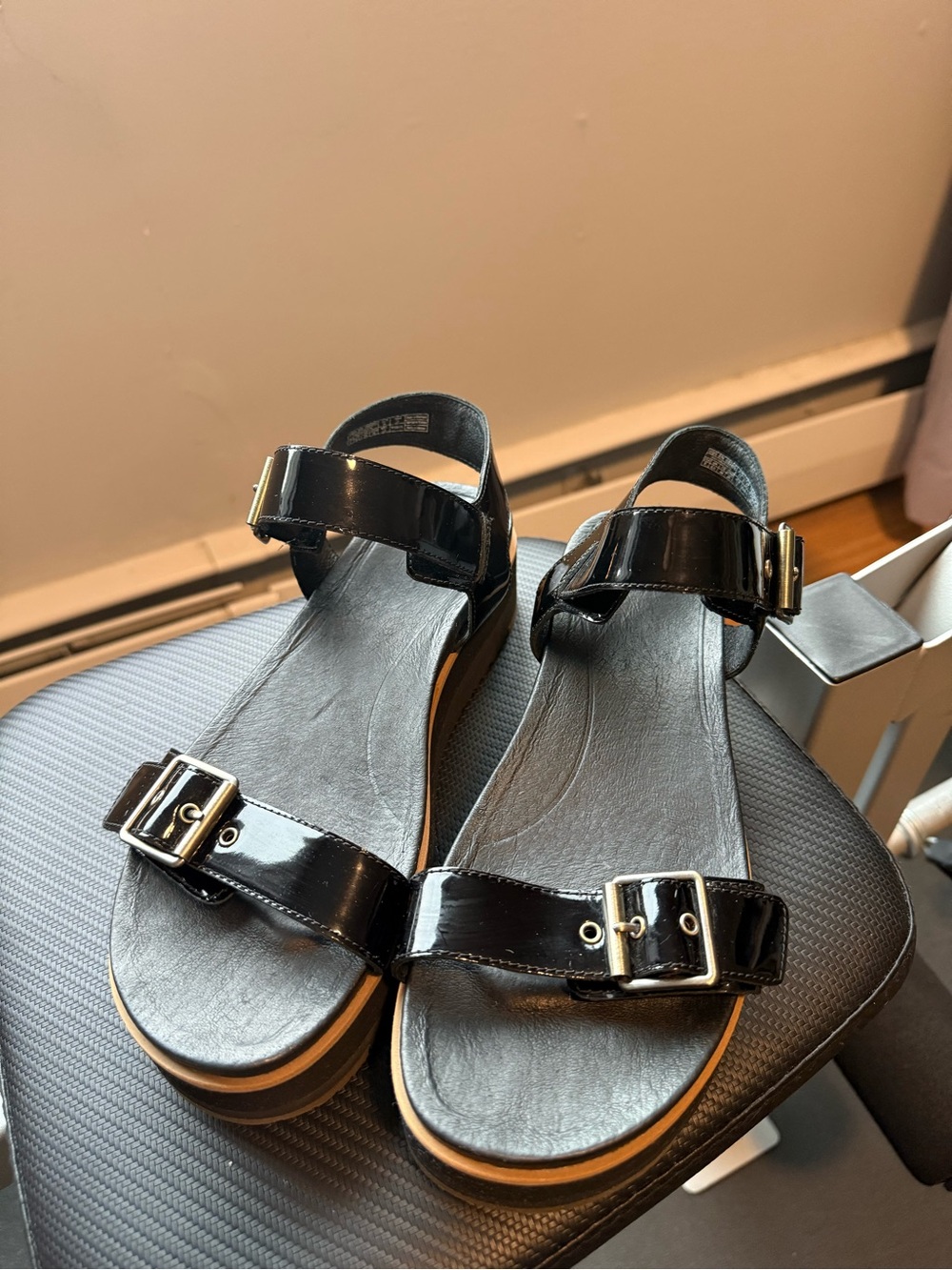 Ugg Angie Ankle Sandals